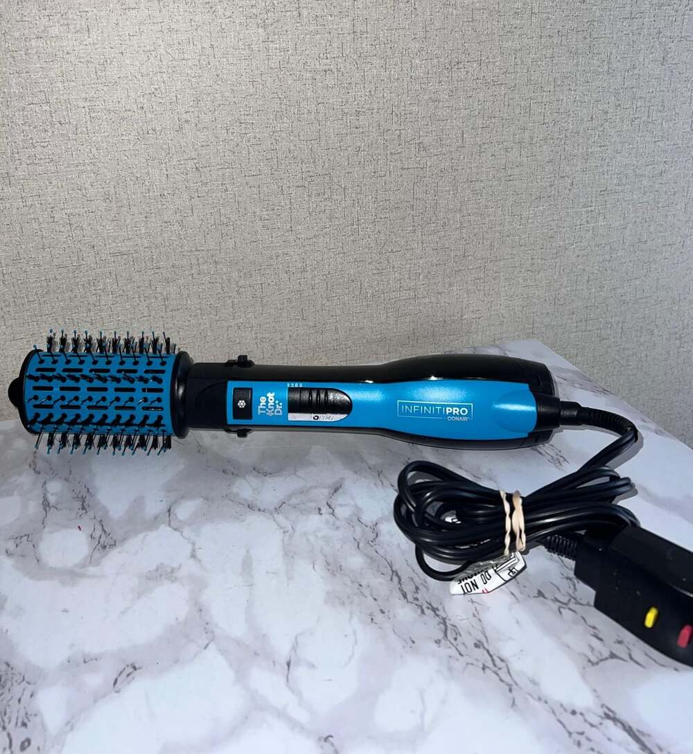 InfinitiPro by Conair The Knot Dr. All-in-One Dryer & Style Hot Air Brush